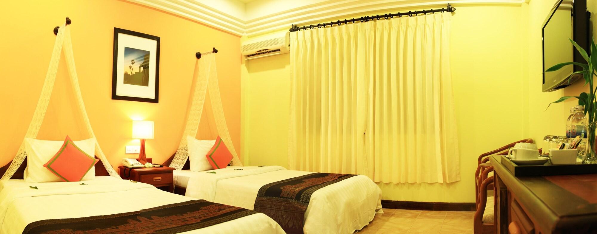 Banyan Leaf Hotel Siem Reap Exterior photo